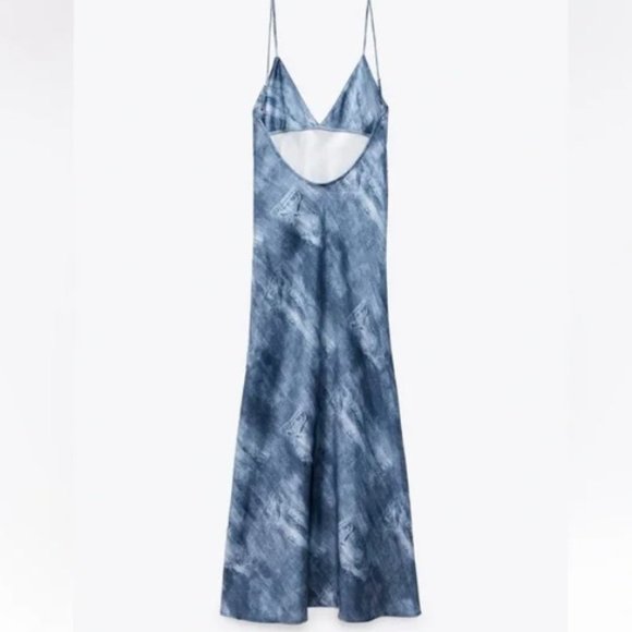 👗Zara Printed Silky Dress, Blue NWT - L - Picture 6 of 10